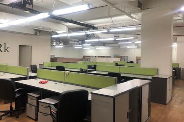 Pusat Komersil Southgate