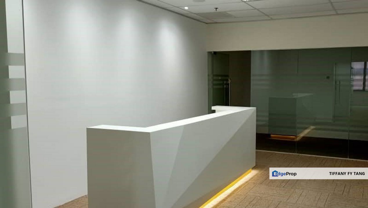 Semi Furnished Office KL Prime Location! Must View, Kuala Lumpur, KL City