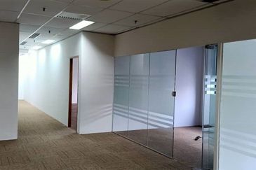 Menara AIA Sentral (formerly Menara Standard Chartered)