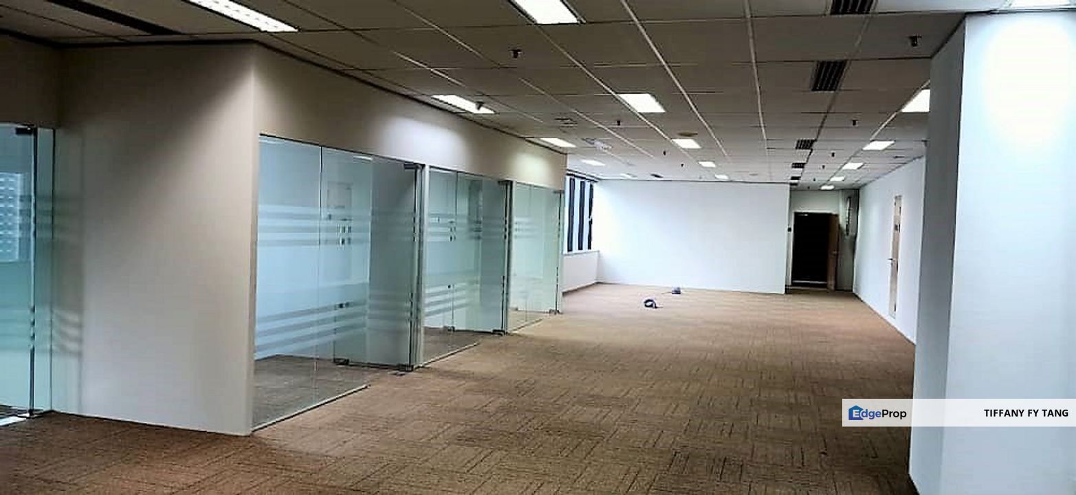 Semi Furnished Office KL Prime Location! Must View, Kuala Lumpur, KL City