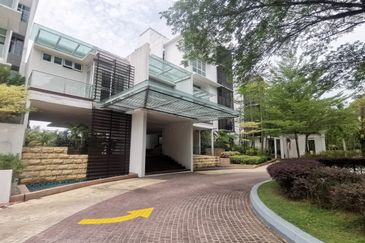 Kenny Hills Residence