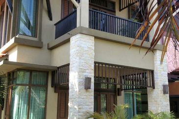 Resort-style Dream Bungalow in Ampang Hilir!!