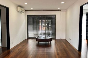 Link Bungalow with Private Pool Near KLCC