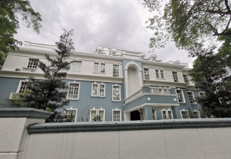 Sri Se Ekar Condominium