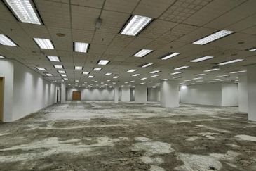 Menara HLX (formerly Menara HLA)