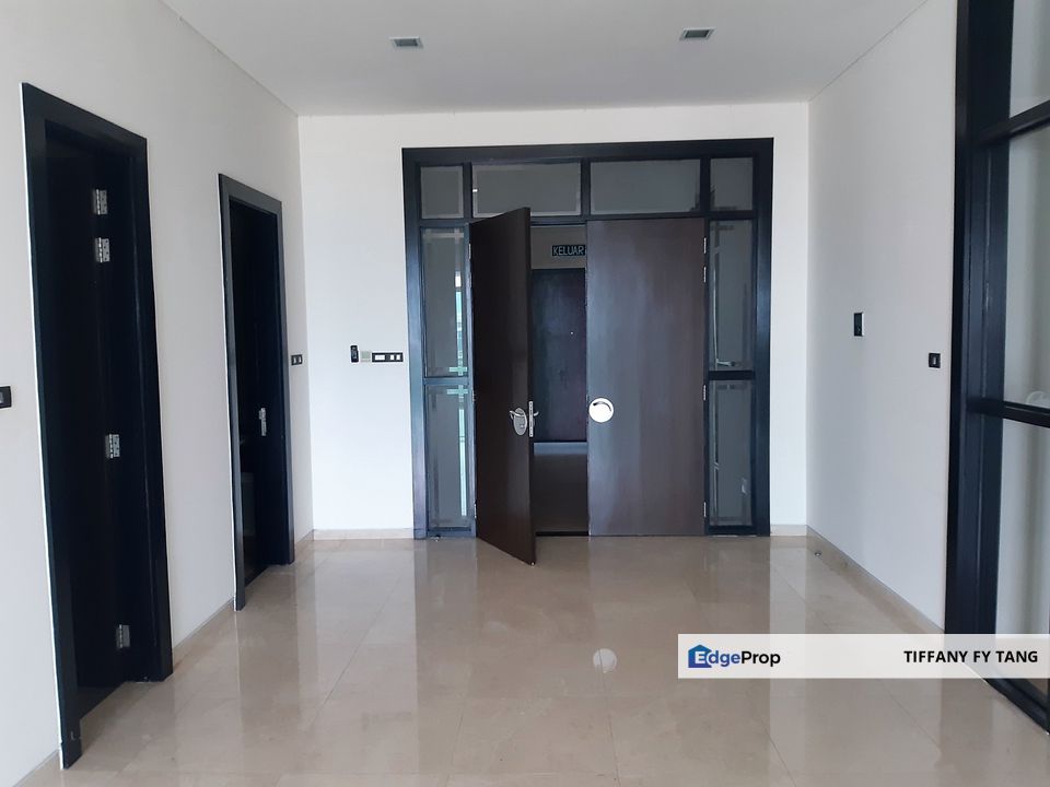 THE PEARL KLCC - YOUR GEM IN THE GOLDEN TRIANGLE, Kuala Lumpur, KLCC