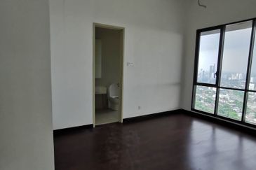 KL Gateway Residences