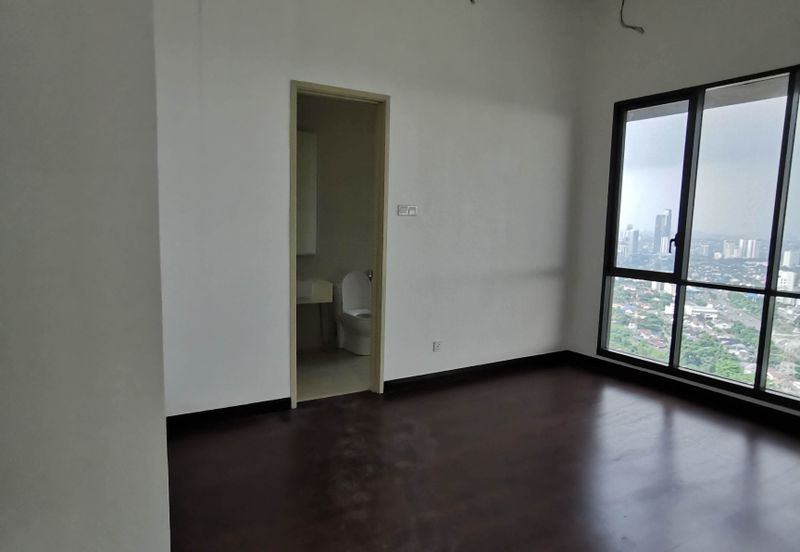 KL Gateway Residences