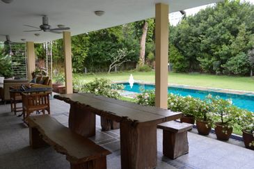 Ampang Hilir Villa Bungalow 