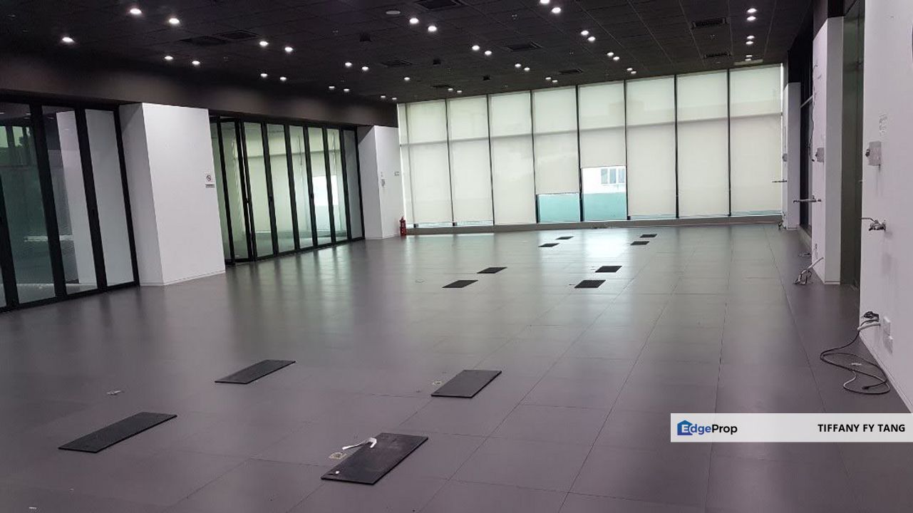 GROUND FLOOR SHOWROOM SPACE @ MENARA TSR , MUTIARA DAMANSARA, Selangor, Mutiara Damansara