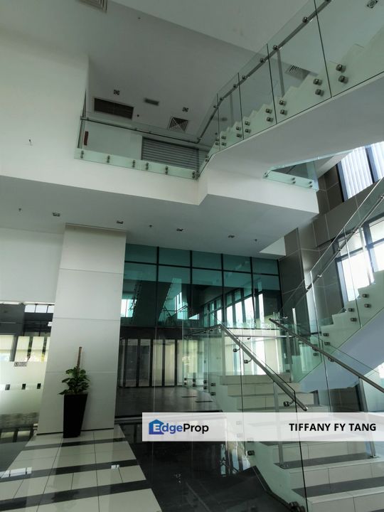 GROUND FLOOR SHOWROOM SPACE @ MENARA TSR , MUTIARA DAMANSARA, Selangor, Mutiara Damansara