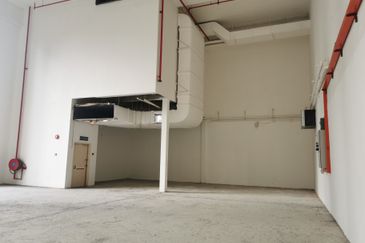 Perfect Space, High Ceiling, No Pillars for Club, KTV, Bar, Pub @Bukit Bintang Prime Area