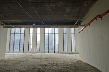 Perfect Space, High Ceiling, No Pillars for Club, KTV, Bar, Pub @Bukit Bintang Prime Area