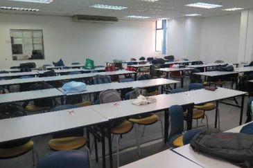 Enbloc  (Fully Fitted) College/ University Building @Subang Jaya, Petaling Jaya (For Rent & Sale)