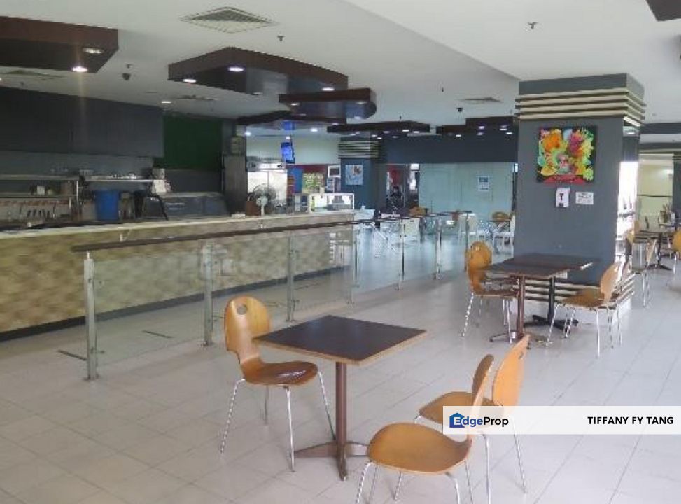 Enbloc  (Fully Fitted) College/ University Building @Subang Jaya, Petaling Jaya (For Rent & Sale), Selangor, Subang Jaya