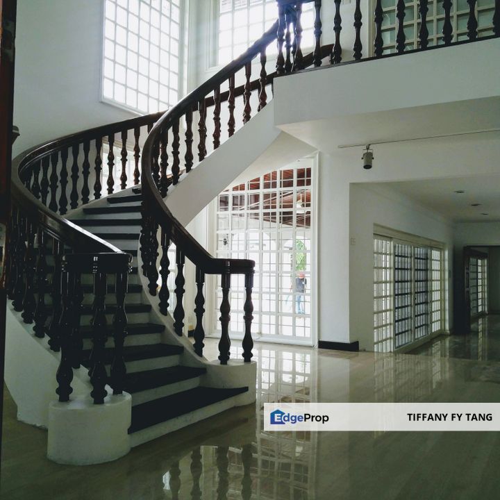 Rare and Magnificent U-thant Bungalow with Pool , Kuala Lumpur, Taman U-Thant