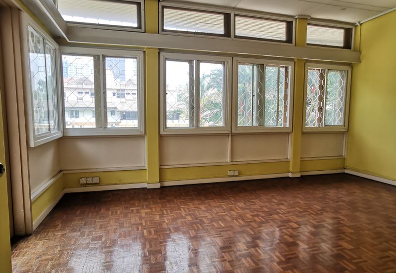 Bungalow with Large Land Area in Taman U-thant, Ampang Hilir!!