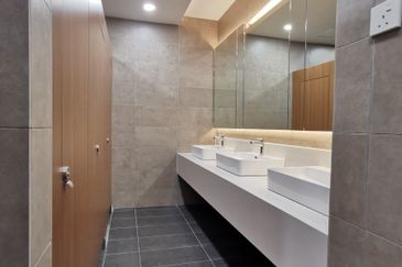 Atwater Corporate Office Tower