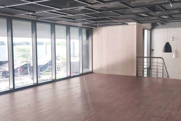 Menara AIA Sentral (formerly Menara Standard Chartered)