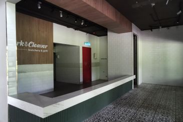 Rare Unique Restaurant at Taman Tunku 