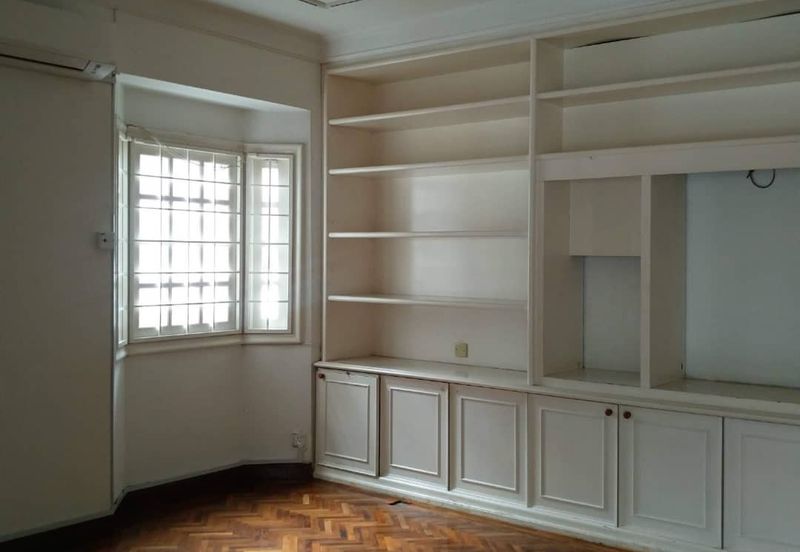 Private Pool Ampang Hilir Bungalow For Rent