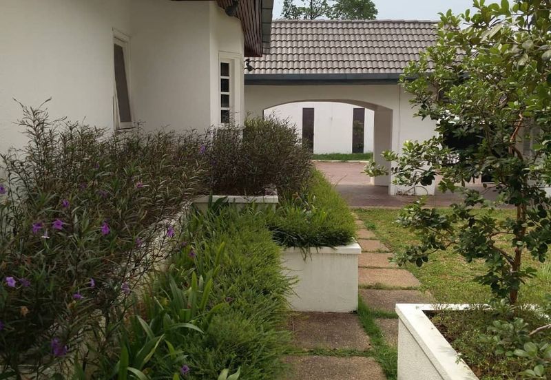 Private Pool Ampang Hilir Bungalow For Rent