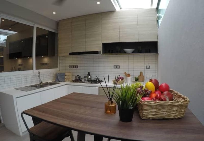 East Residence @ KLGCC