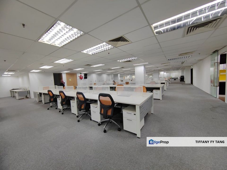 Fully Fitted Penthouse Office @Menara Summit (Must View!), Selangor, USJ