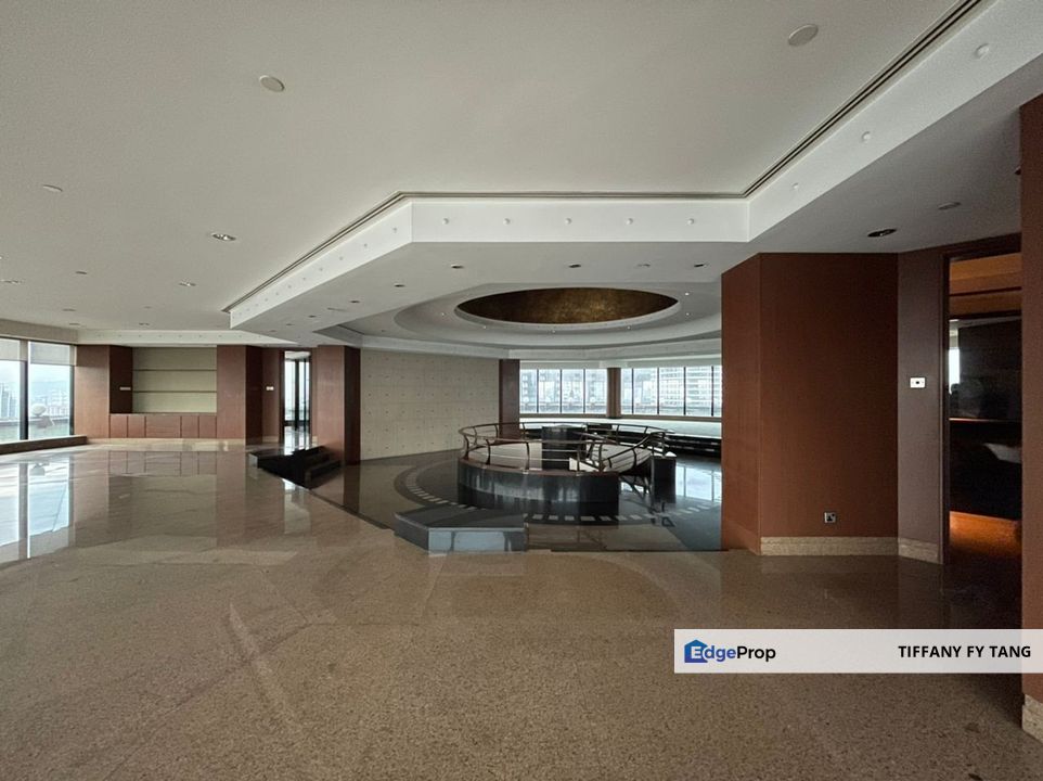 Unique, Rare, Exclusive Penthouse Bar & Restaurant, KL City Centre , Kuala Lumpur, Ampang