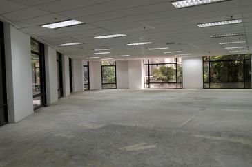 Menara HLX (formerly Menara HLA)