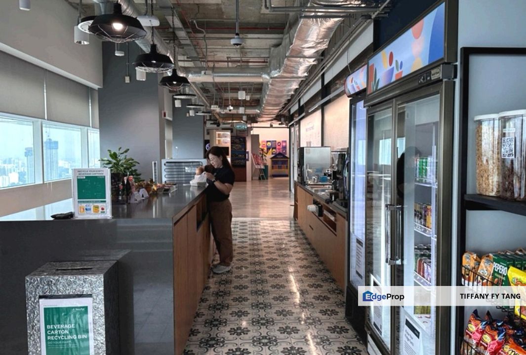 MODERN LARGE SPACE OFFICE @ Q SENTRAL, KL SENTRAL, Kuala Lumpur, KL Sentral