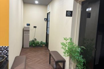 CIMB Hub (Formerly known as Kenanga International)