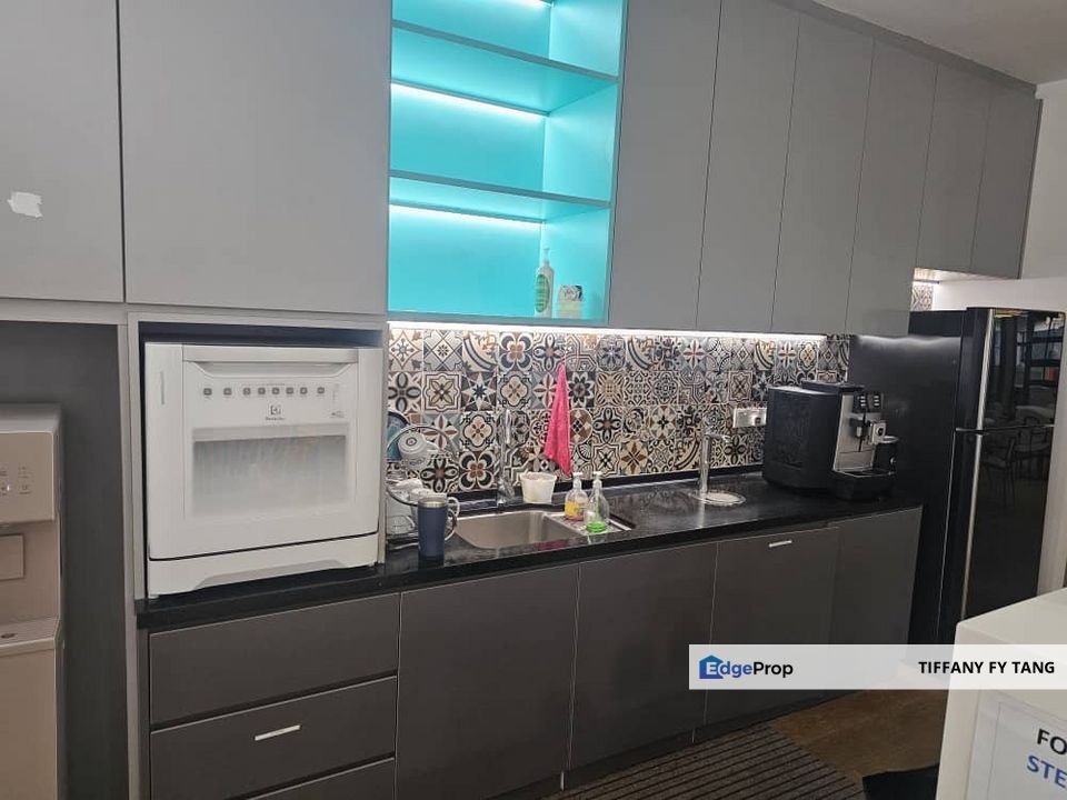 Fitted Modern Full Floor Office, Menara Tan & Tan, Jalan Tun Razak KL City , Kuala Lumpur, KL City