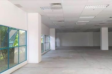 Pime Location Section 19 Petaling Jaya Office to Let