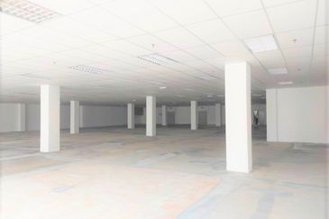 Section 13 (Seksyen 13)