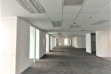Prime Location Office Corporate Tower