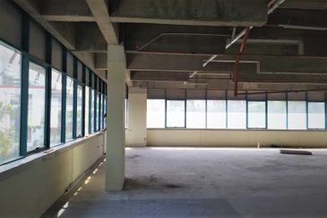 Section 13 (Seksyen 13)