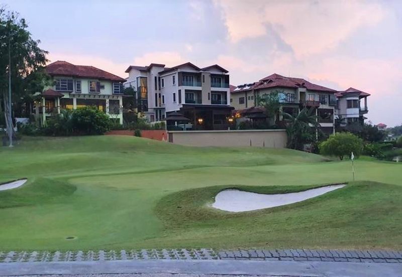 Tropicana Golf & Country Resort