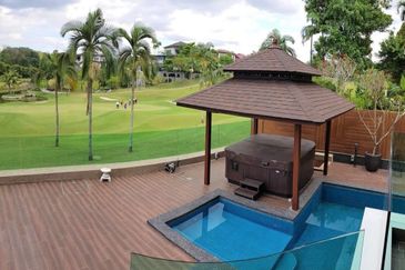 Tropicana Golf & Country Resort