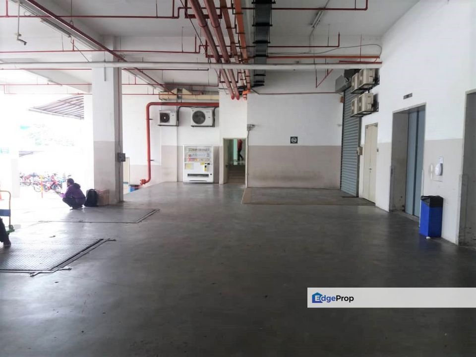 Prime Location Warehouse Section 19, Petaling Jaya, Selangor, Petaling Jaya