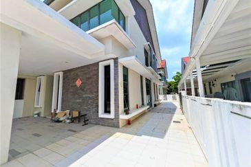 Lukisan @ Alam Impian