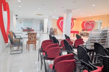 Section 13 (Seksyen 13)