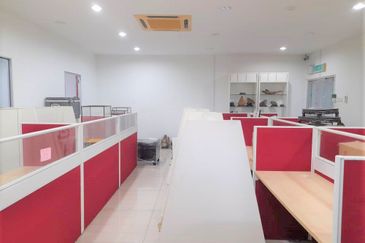 Section 13 (Seksyen 13)