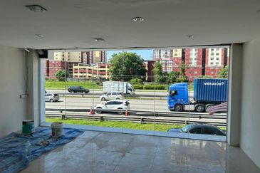 Sungei Way Free Trade Zone