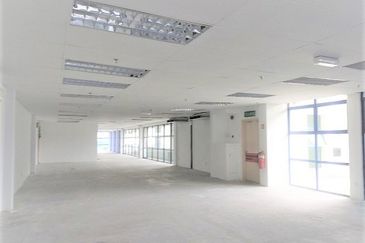 Section 13 (Seksyen 13)