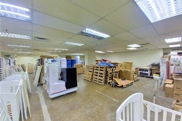 Section 13 (Seksyen 13)