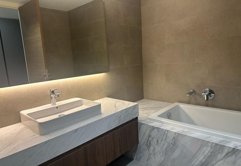 Aria Luxury Residence