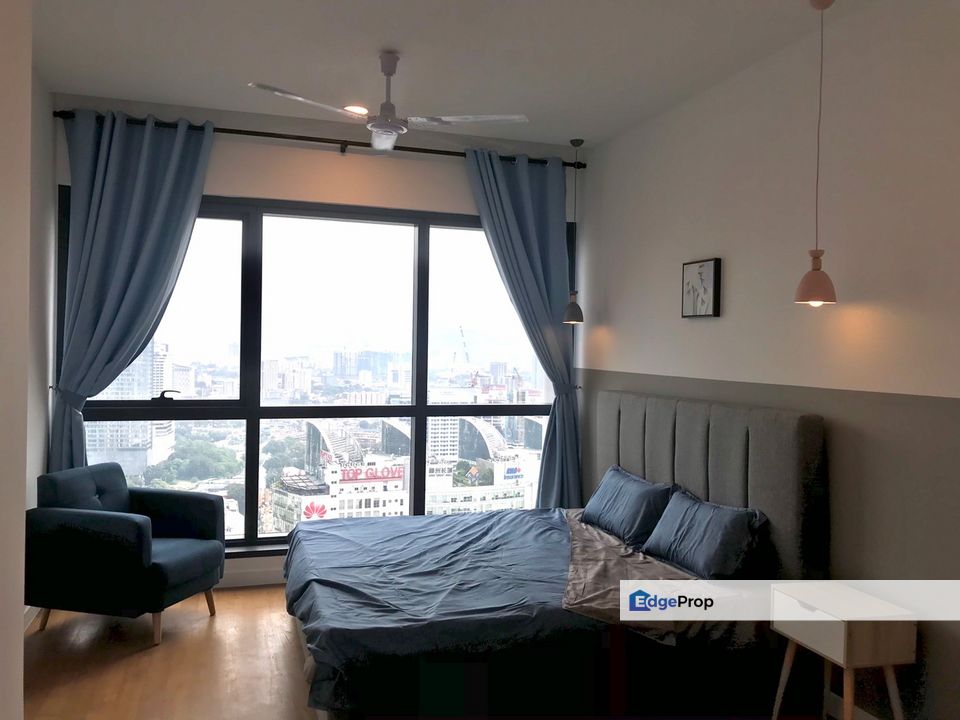 Premium Location, 2+1 Rooms, Brand new Fully Furnished, 2 mins to KLCC, Pavilion and MRT Station, Kuala Lumpur, KLCC