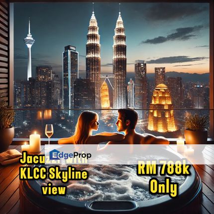 KLCC Luxury Residential Suite - 200 metre linked bridge to KLCC Twin Towers - Level 80 Sky Infinity Pool - Sky Dining and Bar, Kuala Lumpur, KLCC