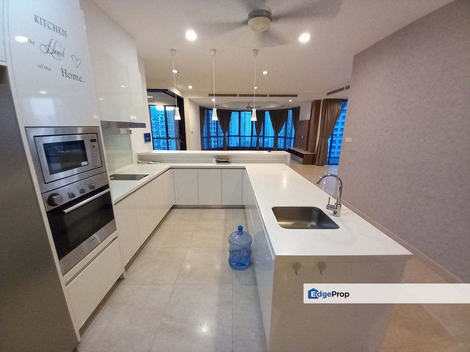 4 rooms with private lift, Kuala Lumpur, Mont Kiara